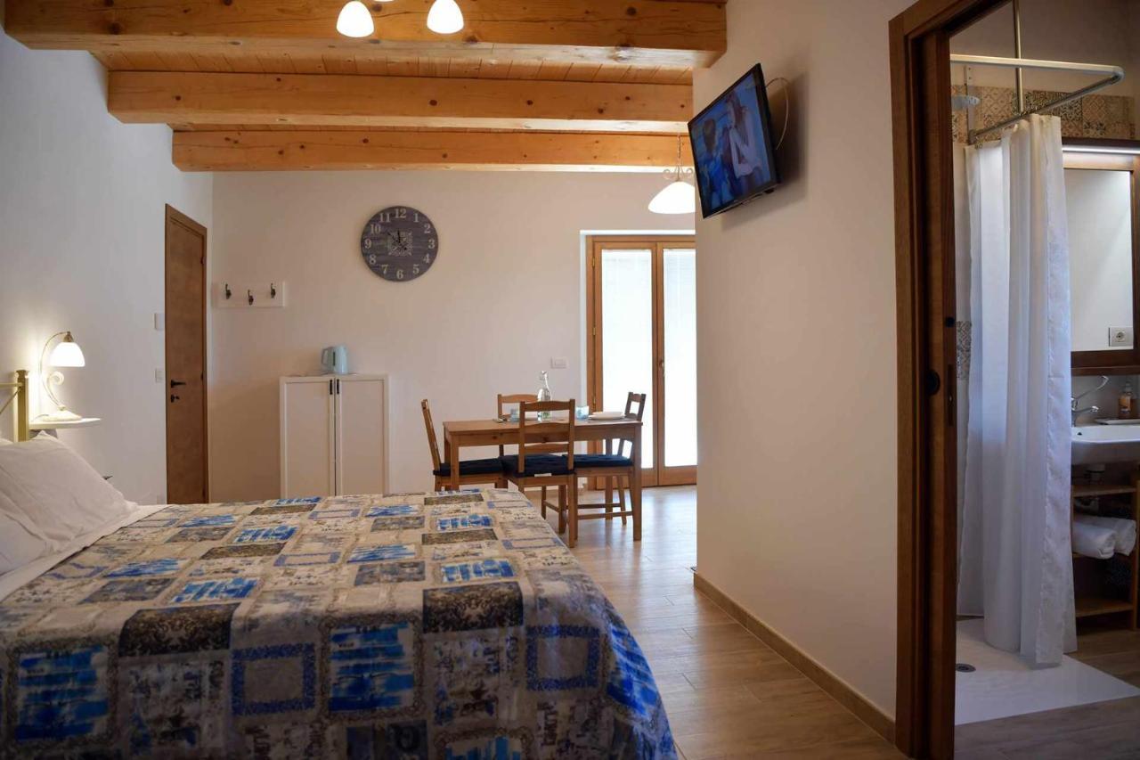 Casa Montefiore 13 Iris Lt Nella Tranquilla Campagna Marchigiana Ancona Kültér fotó