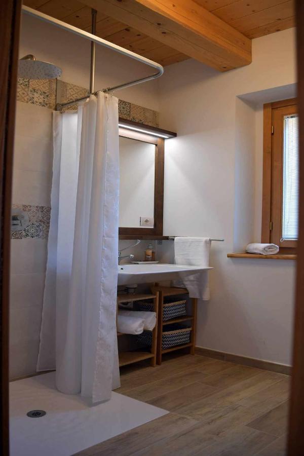 Casa Montefiore 13 Iris Lt Nella Tranquilla Campagna Marchigiana Ancona Kültér fotó