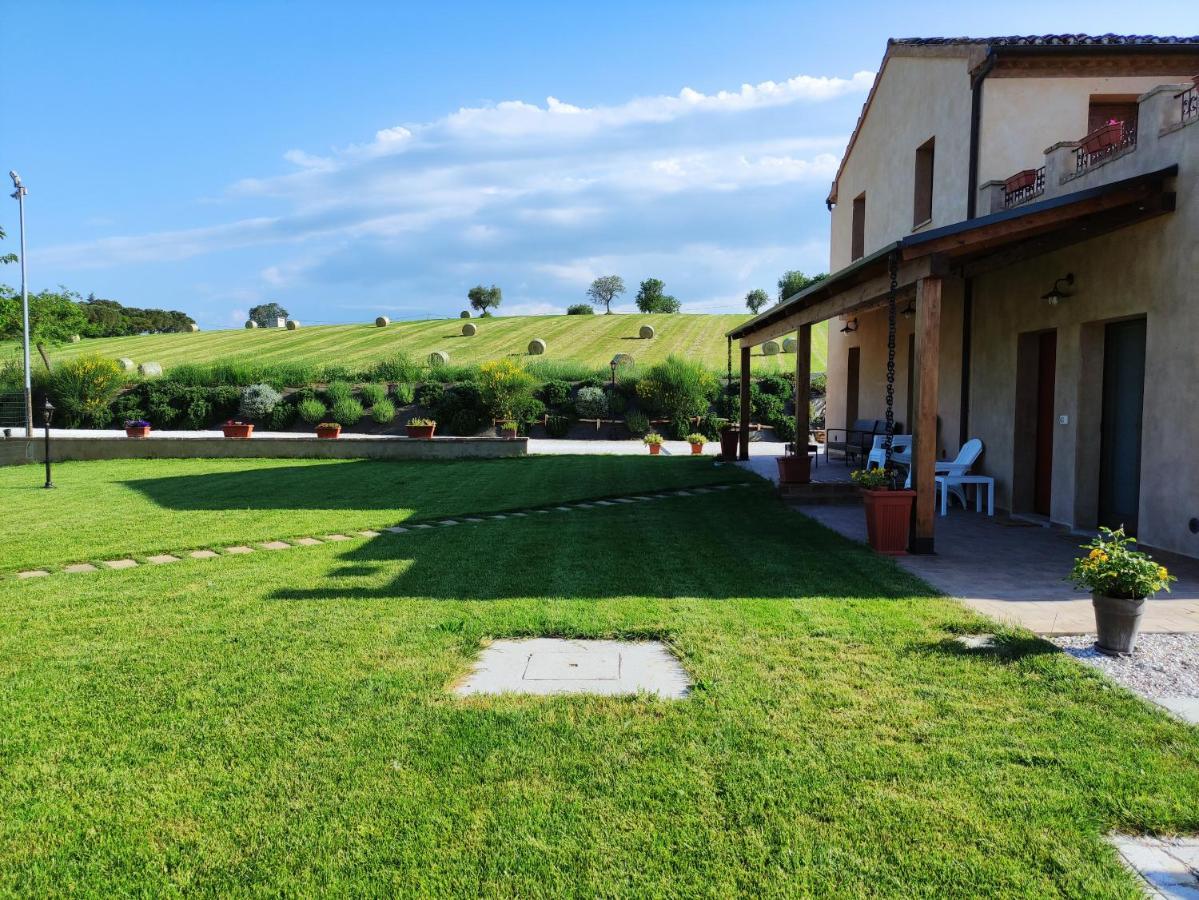 Casa Montefiore 13 Iris Lt Nella Tranquilla Campagna Marchigiana Ancona Kültér fotó